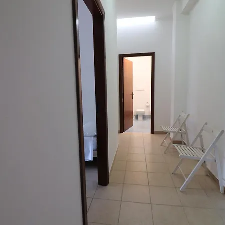 Casa Federica Near & Center Ac, Wifi & 6 Sleeps 公寓